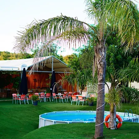 Campeggio The Place *
